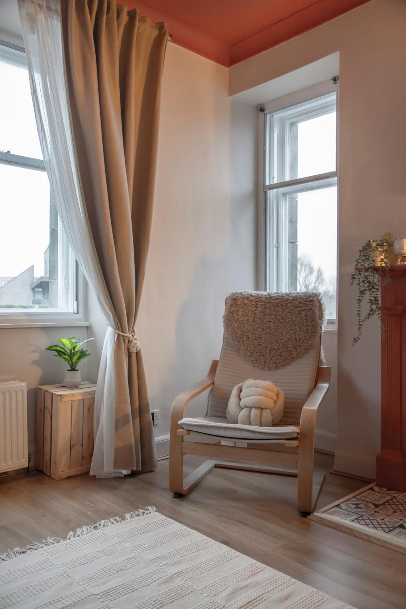 Appartement Trendy 2 Bed Flat - Near Airport à Broxburn Extérieur photo